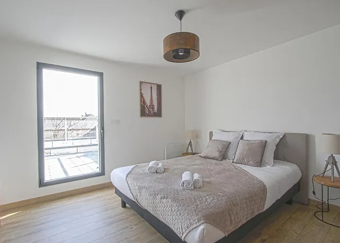 Dom wakacyjny Quijote, Maison Moderne Avec Terrasse A Caen